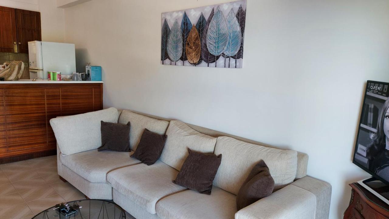 Dolphin 1 Apartment Artemida  Exterior foto