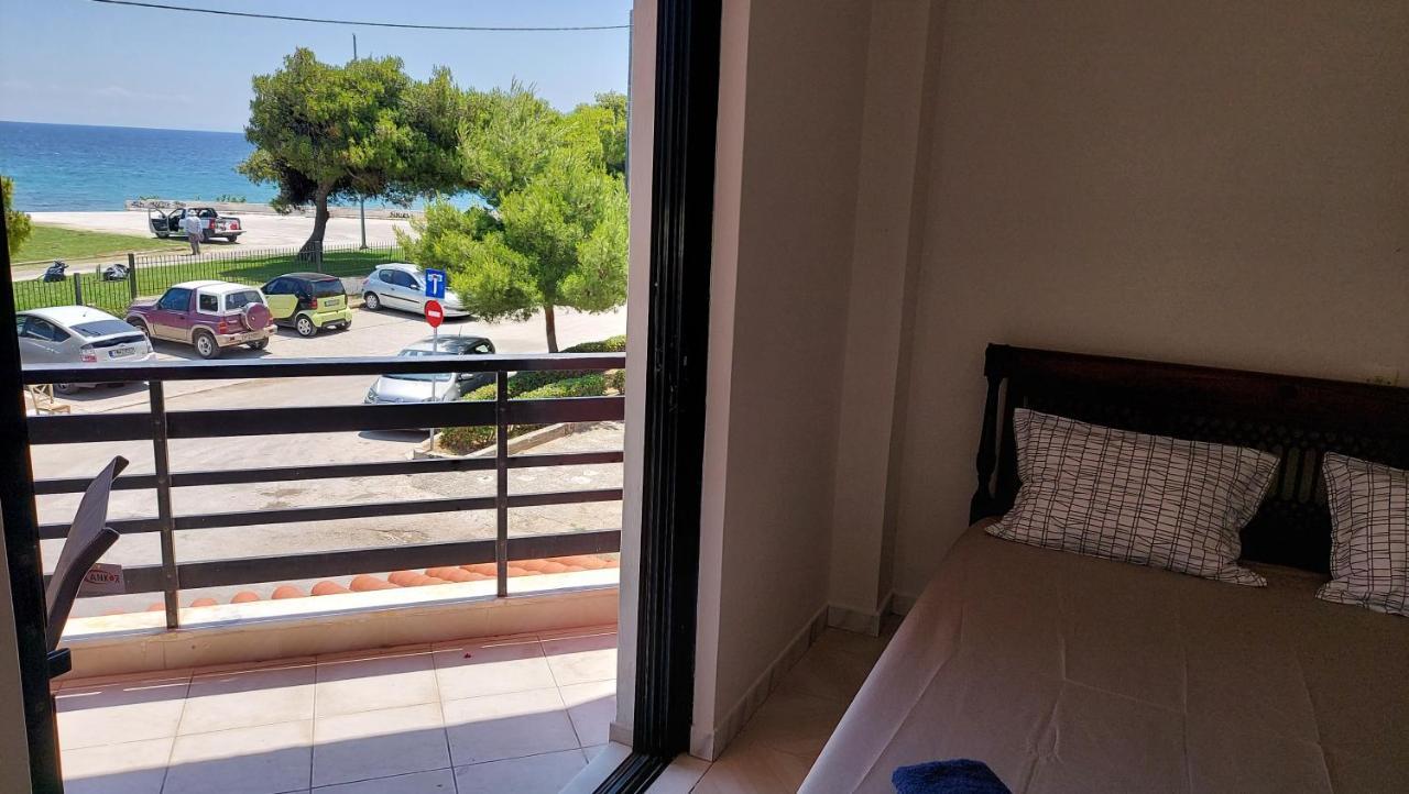 Dolphin 1 Apartment Artemida  Exterior foto